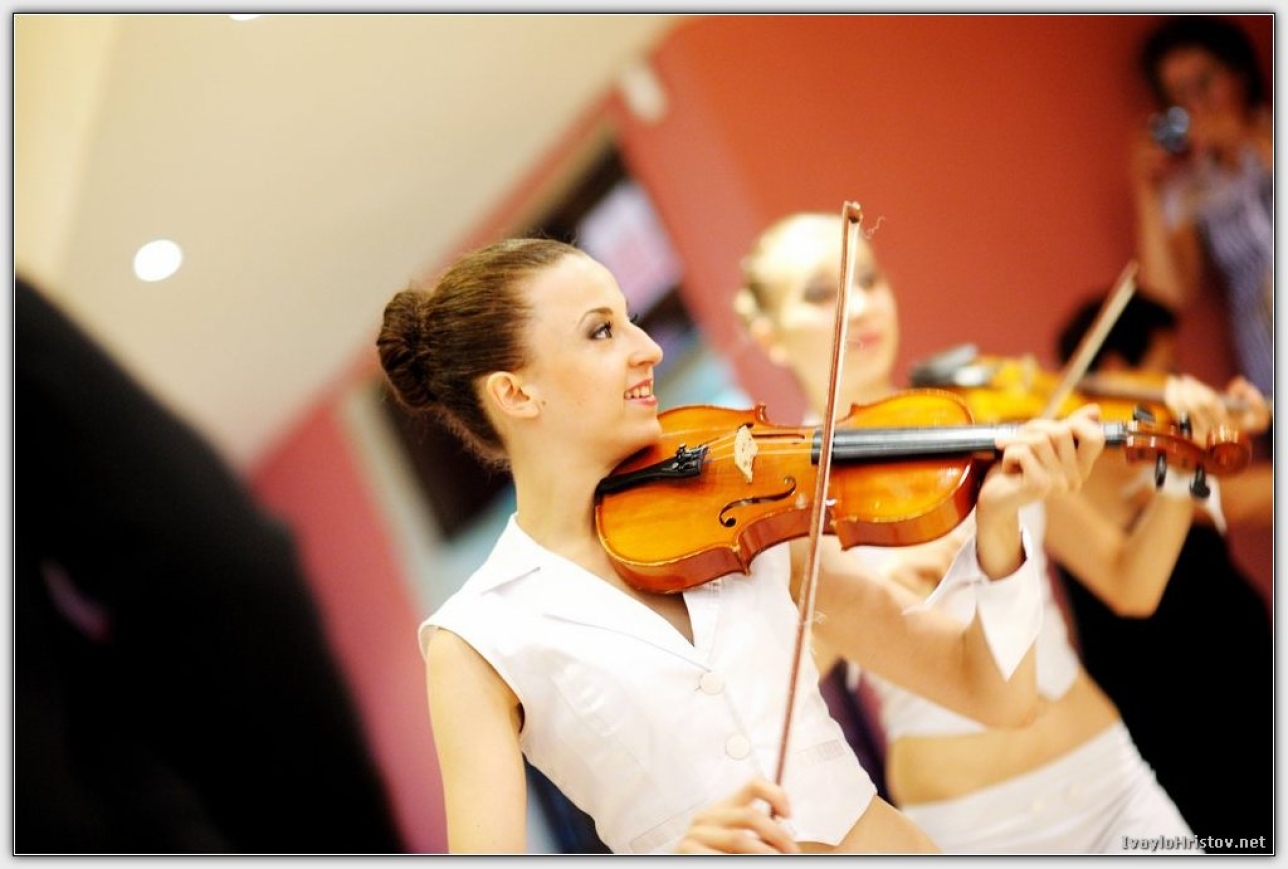 dani__i_alexander_00145